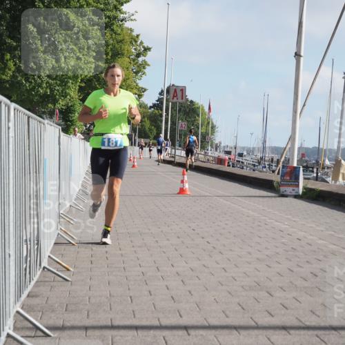 17.08.2025 - KN Förde Triathlon 2025 KatJ http://msf.ph/oto/8583984 17.08.2025 10:08:09 Laufen 143, 187 meine-sportfotos.de