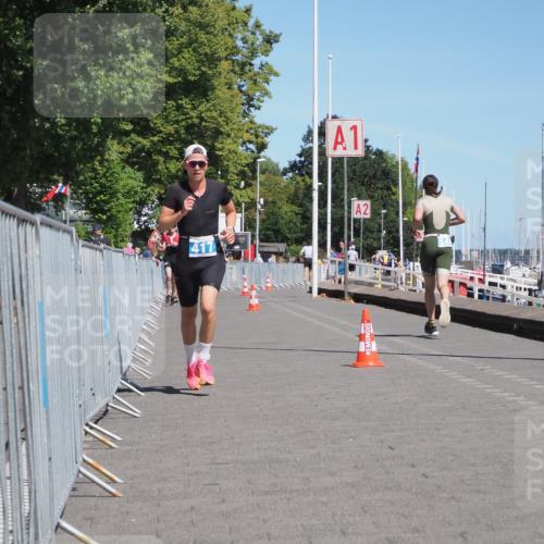 17.08.2025 - KN Förde Triathlon 2025 KatJ http://msf.ph/oto/8583998 17.08.2025 13:25:29 Laufen 417 meine-sportfotos.de