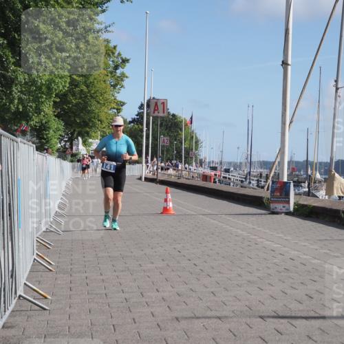 17.08.2025 - KN Förde Triathlon 2025 KatJ http://msf.ph/oto/8584003 17.08.2025 10:32:20 Laufen 141 meine-sportfotos.de