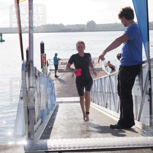 17.08.2025 - KN Förde Triathlon 2025 MichiJ http://msf.ph/oto/8584008 17.08.2025 09:22:09 Schwimmen 210, 212, 215, 242, 208, 210, 213, 224 meine-sportfotos.de