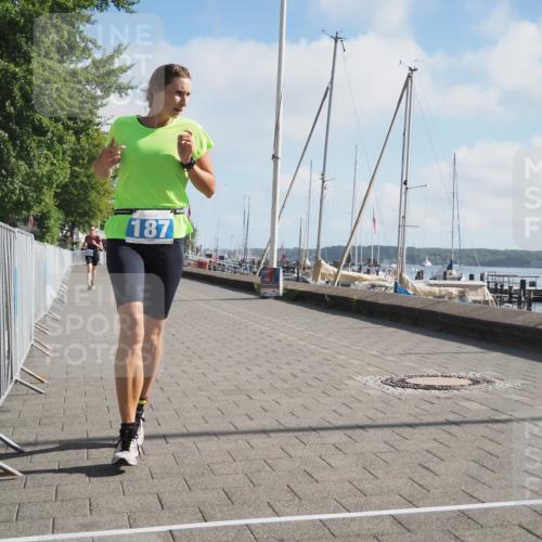 17.08.2025 - KN Förde Triathlon 2025 KatJ http://msf.ph/oto/8584009 17.08.2025 10:08:11 Laufen 143, 187 meine-sportfotos.de