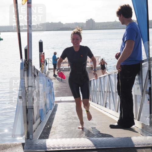 17.08.2025 - KN Förde Triathlon 2025 MichiJ http://msf.ph/oto/8584021 17.08.2025 09:22:10 Schwimmen 210, 212, 215, 242, 111, 208, 210, 213, 224 meine-sportfotos.de