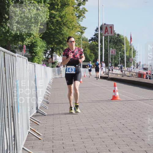 17.08.2025 - KN Förde Triathlon 2025 KatJ http://msf.ph/oto/8584030 17.08.2025 10:08:15 Laufen 143 meine-sportfotos.de