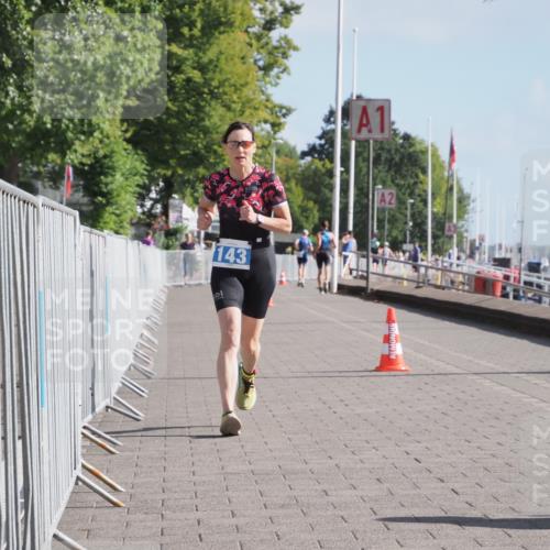 17.08.2025 - KN Förde Triathlon 2025 KatJ http://msf.ph/oto/8584046 17.08.2025 10:08:15 Laufen 143 meine-sportfotos.de