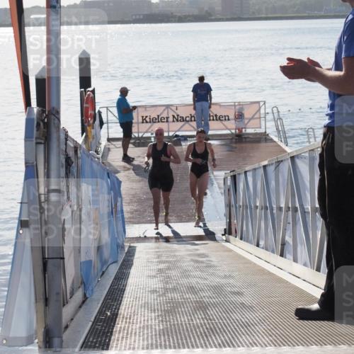 17.08.2025 - KN Förde Triathlon 2025 MichiJ http://msf.ph/oto/8584047 17.08.2025 09:22:11 Schwimmen 210, 212, 215, 224, 242, 111, 208, 210, 213, 224 meine-sportfotos.de