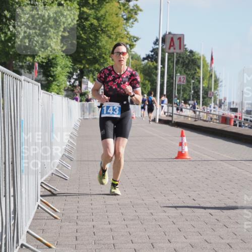17.08.2025 - KN Förde Triathlon 2025 KatJ http://msf.ph/oto/8584059 17.08.2025 10:08:16 Laufen 143 meine-sportfotos.de
