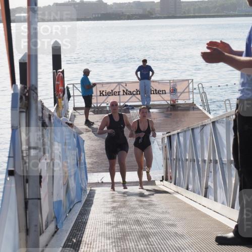 17.08.2025 - KN Förde Triathlon 2025 MichiJ http://msf.ph/oto/8584062 17.08.2025 09:22:12 Schwimmen 210, 212, 213, 215, 224, 242, 111, 208, 213, 224 meine-sportfotos.de