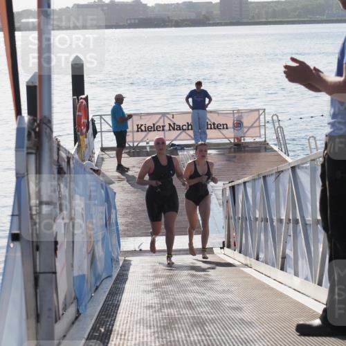 17.08.2025 - KN Förde Triathlon 2025 MichiJ http://msf.ph/oto/8584068 17.08.2025 09:22:13 Schwimmen 210, 212, 213, 215, 224, 242, 111, 208, 213, 224 meine-sportfotos.de