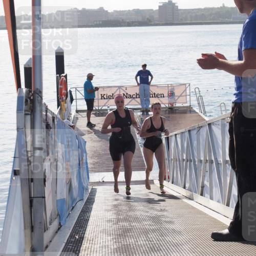 17.08.2025 - KN Förde Triathlon 2025 MichiJ http://msf.ph/oto/8584089 17.08.2025 09:22:13 Schwimmen 210, 212, 213, 215, 224, 242, 111, 208, 213, 224 meine-sportfotos.de