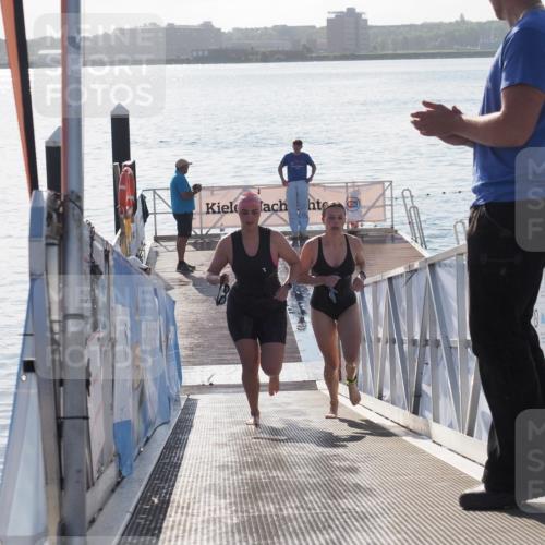 17.08.2025 - KN Förde Triathlon 2025 MichiJ http://msf.ph/oto/8584105 17.08.2025 09:22:14 Schwimmen 210, 212, 213, 215, 224, 242, 111, 208, 213, 224 meine-sportfotos.de