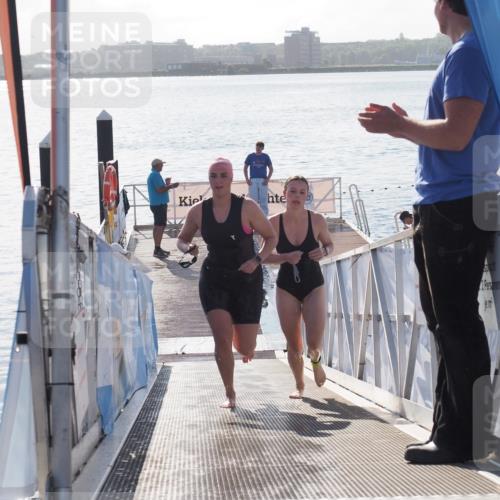 17.08.2025 - KN Förde Triathlon 2025 MichiJ http://msf.ph/oto/8584123 17.08.2025 09:22:14 Schwimmen 210, 212, 213, 215, 224, 242, 111, 208, 213, 224 meine-sportfotos.de