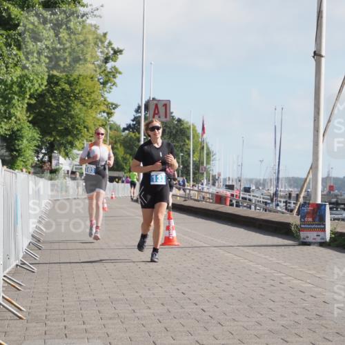 17.08.2025 - KN Förde Triathlon 2025 KatJ http://msf.ph/oto/8584129 17.08.2025 10:08:33 Laufen 103, 133 meine-sportfotos.de