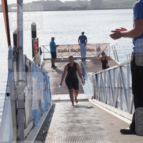 17.08.2025 - KN Förde Triathlon 2025 MichiJ http://msf.ph/oto/8584168 17.08.2025 09:22:22 Schwimmen 208, 213, 224, 111, 208, 221, 235 meine-sportfotos.de
