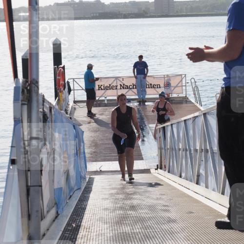 17.08.2025 - KN Förde Triathlon 2025 MichiJ http://msf.ph/oto/8584174 17.08.2025 09:22:23 Schwimmen 111, 208, 213, 224, 111, 208, 221, 235 meine-sportfotos.de