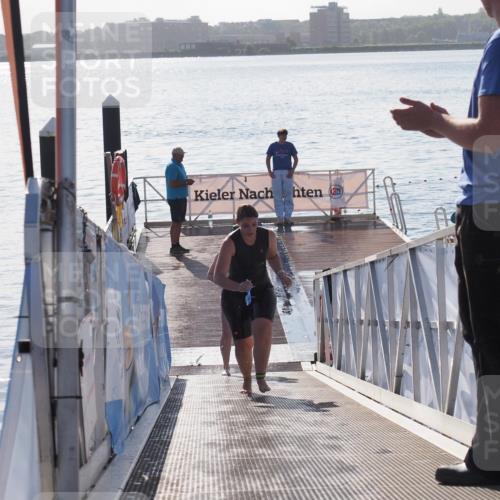 17.08.2025 - KN Förde Triathlon 2025 MichiJ http://msf.ph/oto/8584190 17.08.2025 09:22:24 Schwimmen 111, 208, 213, 224, 111, 208, 221, 235 meine-sportfotos.de