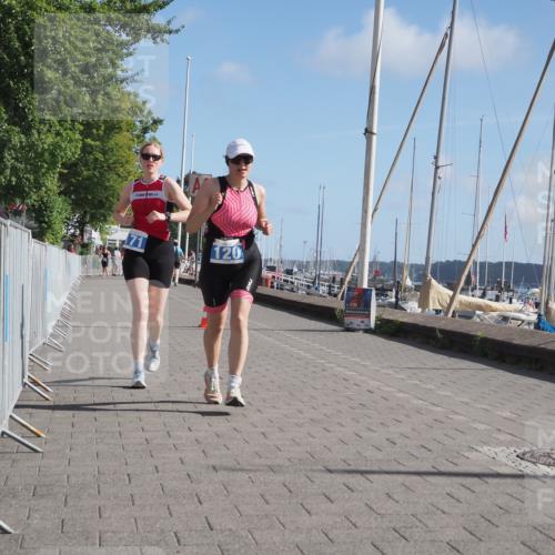 17.08.2025 - KN Förde Triathlon 2025 KatJ http://msf.ph/oto/8584203 17.08.2025 10:32:42 Laufen 120, 171 meine-sportfotos.de