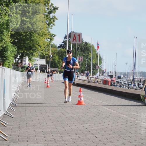 17.08.2025 - KN Förde Triathlon 2025 KatJ http://msf.ph/oto/8584232 17.08.2025 10:09:07 Laufen 109 meine-sportfotos.de