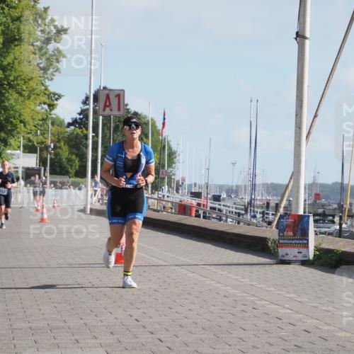 17.08.2025 - KN Förde Triathlon 2025 KatJ http://msf.ph/oto/8584243 17.08.2025 10:09:09 Laufen 109 meine-sportfotos.de