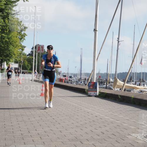 17.08.2025 - KN Förde Triathlon 2025 KatJ http://msf.ph/oto/8584250 17.08.2025 10:09:10 Laufen 109 meine-sportfotos.de