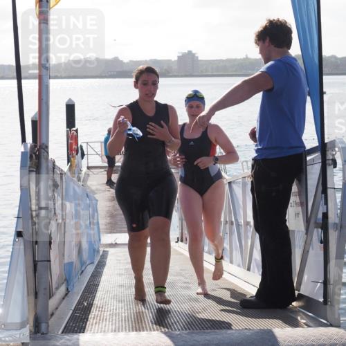 17.08.2025 - KN Förde Triathlon 2025 MichiJ http://msf.ph/oto/8584252 17.08.2025 09:22:27 Schwimmen 111, 208, 213, 111, 221, 235 meine-sportfotos.de