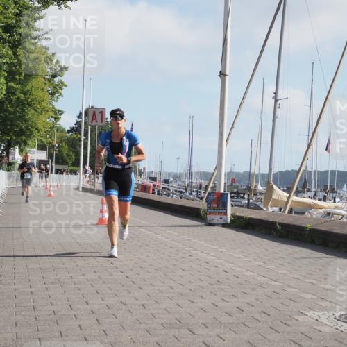 17.08.2025 - KN Förde Triathlon 2025 KatJ http://msf.ph/oto/8584254 17.08.2025 10:09:10 Laufen 109 meine-sportfotos.de
