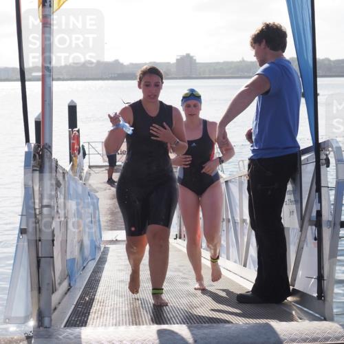 17.08.2025 - KN Förde Triathlon 2025 MichiJ http://msf.ph/oto/8584256 17.08.2025 09:22:27 Schwimmen 111, 208, 213, 111, 221, 235 meine-sportfotos.de