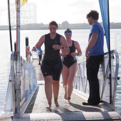 17.08.2025 - KN Förde Triathlon 2025 MichiJ http://msf.ph/oto/8584265 17.08.2025 09:22:27 Schwimmen 111, 208, 213, 111, 221, 235 meine-sportfotos.de