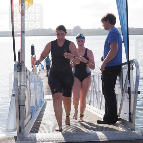 17.08.2025 - KN Förde Triathlon 2025 MichiJ http://msf.ph/oto/8584267 17.08.2025 09:22:27 Schwimmen 111, 208, 213, 111, 221, 235 meine-sportfotos.de