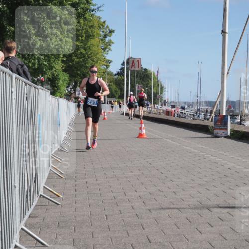 17.08.2025 - KN Förde Triathlon 2025 KatJ http://msf.ph/oto/8584283 17.08.2025 10:33:03 Laufen 221, 225 meine-sportfotos.de