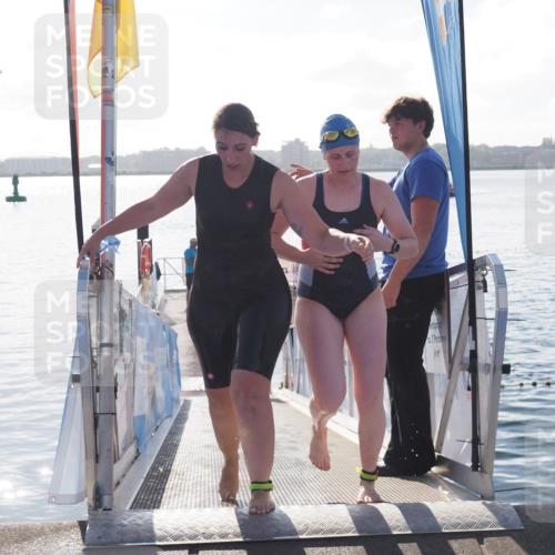 17.08.2025 - KN Förde Triathlon 2025 MichiJ http://msf.ph/oto/8584284 17.08.2025 09:22:28 Schwimmen 111, 208, 111, 221, 235 meine-sportfotos.de