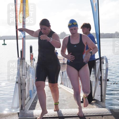 17.08.2025 - KN Förde Triathlon 2025 MichiJ http://msf.ph/oto/8584297 17.08.2025 09:22:28 Schwimmen 111, 208, 111, 221, 235 meine-sportfotos.de