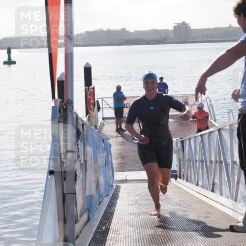 17.08.2025 - KN Förde Triathlon 2025 MichiJ http://msf.ph/oto/8584326 17.08.2025 09:22:31 Schwimmen 111, 208, 221, 221, 235, 246 meine-sportfotos.de