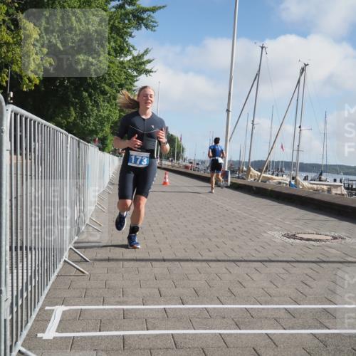 17.08.2025 - KN Förde Triathlon 2025 KatJ http://msf.ph/oto/8584343 17.08.2025 10:09:20 Laufen 144, 173 meine-sportfotos.de