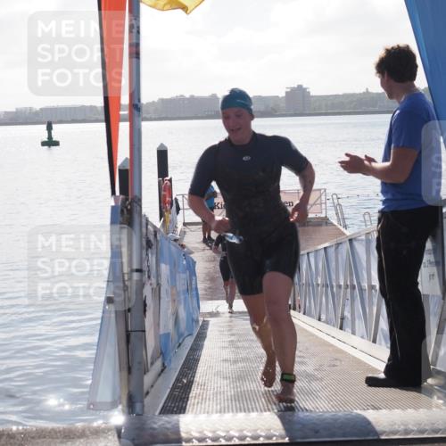 17.08.2025 - KN Förde Triathlon 2025 MichiJ http://msf.ph/oto/8584352 17.08.2025 09:22:32 Schwimmen 111, 208, 221, 235, 221, 235, 246 meine-sportfotos.de