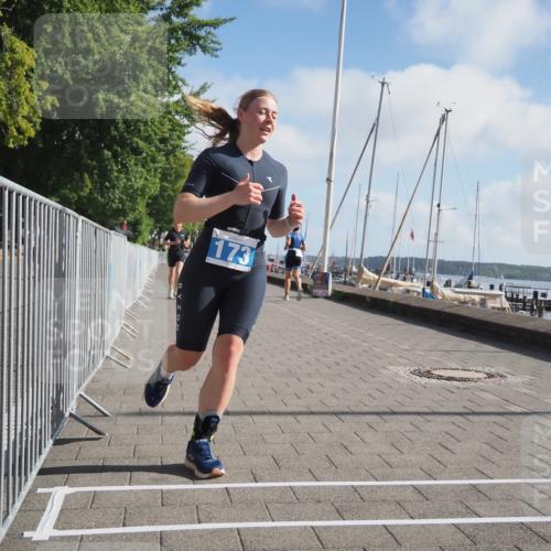 17.08.2025 - KN Förde Triathlon 2025 KatJ http://msf.ph/oto/8584361 17.08.2025 10:09:20 Laufen 144, 173 meine-sportfotos.de