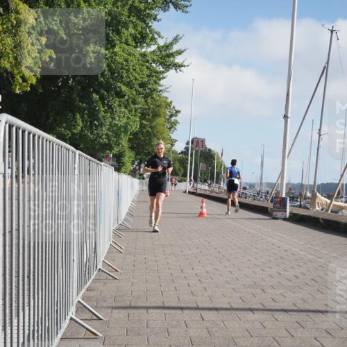 17.08.2025 - KN Förde Triathlon 2025 KatJ http://msf.ph/oto/8584364 17.08.2025 10:09:22 Laufen 144, 162, 173 meine-sportfotos.de