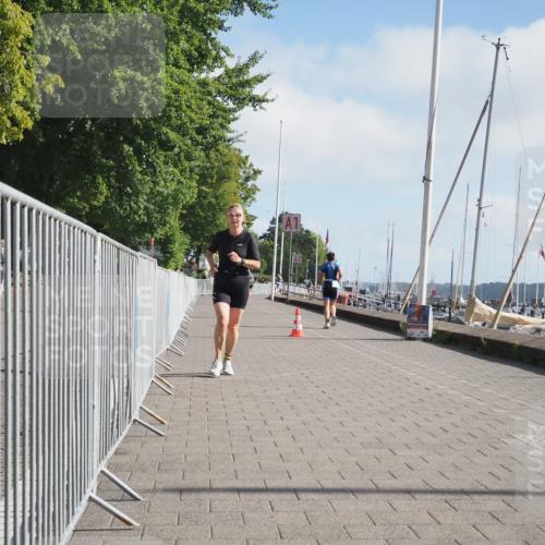 17.08.2025 - KN Förde Triathlon 2025 KatJ http://msf.ph/oto/8584372 17.08.2025 10:09:23 Laufen 144, 162, 173 meine-sportfotos.de