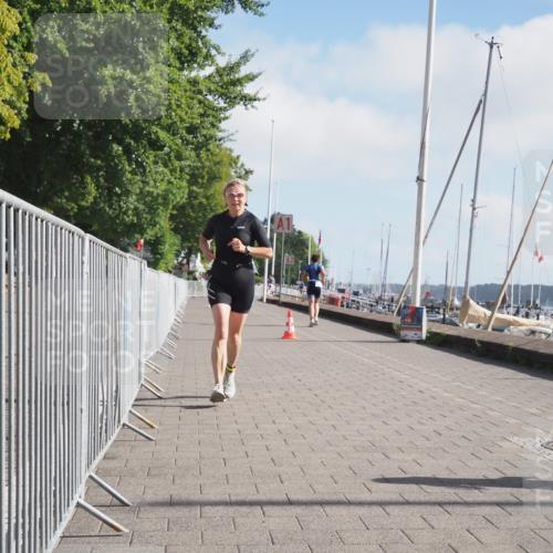 17.08.2025 - KN Förde Triathlon 2025 KatJ http://msf.ph/oto/8584391 17.08.2025 10:09:23 Laufen 144, 162, 173 meine-sportfotos.de