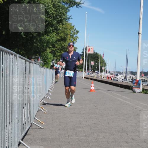 17.08.2025 - KN Förde Triathlon 2025 KatJ http://msf.ph/oto/8584404 17.08.2025 13:26:49 Laufen 431, 447 meine-sportfotos.de