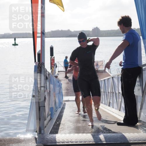 17.08.2025 - KN Förde Triathlon 2025 MichiJ http://msf.ph/oto/8584437 17.08.2025 09:22:35 Schwimmen 111, 208, 221, 235, 221, 235, 246 meine-sportfotos.de