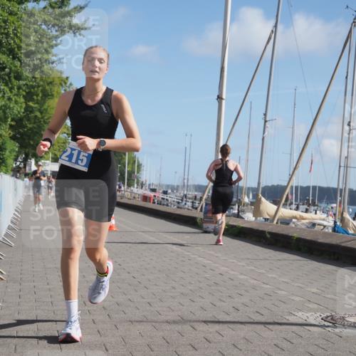 17.08.2025 - KN Förde Triathlon 2025 KatJ http://msf.ph/oto/8584469 17.08.2025 10:33:14 Laufen 215, 225, 254 meine-sportfotos.de