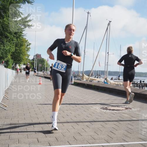 17.08.2025 - KN Förde Triathlon 2025 KatJ http://msf.ph/oto/8584490 17.08.2025 10:09:30 Laufen 136, 162 meine-sportfotos.de