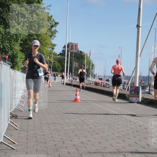 17.08.2025 - KN Förde Triathlon 2025 KatJ http://msf.ph/oto/8584507 17.08.2025 10:33:21 Laufen 254 meine-sportfotos.de