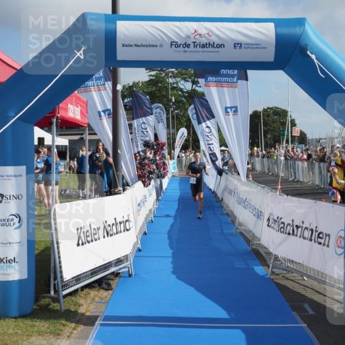 17.08.2025 - KN Förde Triathlon 2025 MichiJ http://msf.ph/oto/8584526 17.08.2025 10:09:01 Laufen 253 meine-sportfotos.de