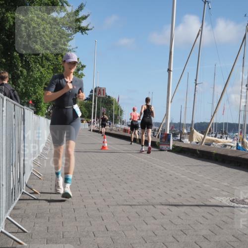 17.08.2025 - KN Förde Triathlon 2025 KatJ http://msf.ph/oto/8584528 17.08.2025 10:33:22 Laufen 254 meine-sportfotos.de