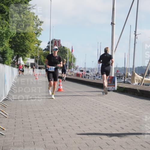 17.08.2025 - KN Förde Triathlon 2025 KatJ http://msf.ph/oto/8584537 17.08.2025 10:09:33 Laufen 136, 162 meine-sportfotos.de