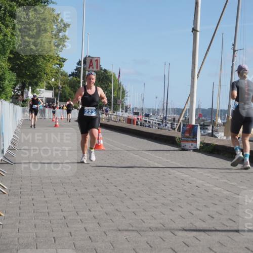17.08.2025 - KN Förde Triathlon 2025 KatJ http://msf.ph/oto/8584576 17.08.2025 10:33:29 Laufen 223 meine-sportfotos.de