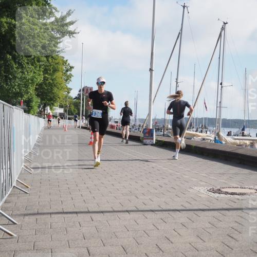 17.08.2025 - KN Förde Triathlon 2025 KatJ http://msf.ph/oto/8584597 17.08.2025 10:09:35 Laufen 136 meine-sportfotos.de