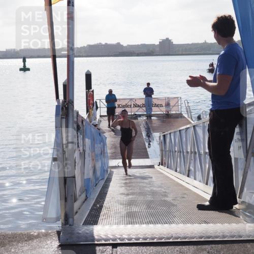 17.08.2025 - KN Förde Triathlon 2025 MichiJ http://msf.ph/oto/8584624 17.08.2025 09:22:50 Schwimmen 246, 249, 234, 249 meine-sportfotos.de