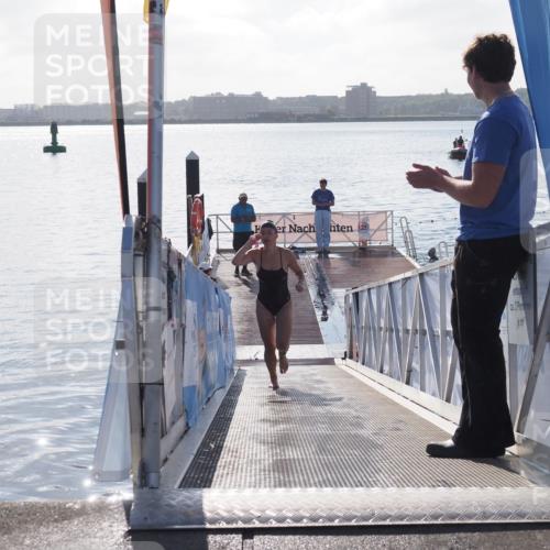 17.08.2025 - KN Förde Triathlon 2025 MichiJ http://msf.ph/oto/8584650 17.08.2025 09:22:51 Schwimmen 246, 249, 234, 249 meine-sportfotos.de